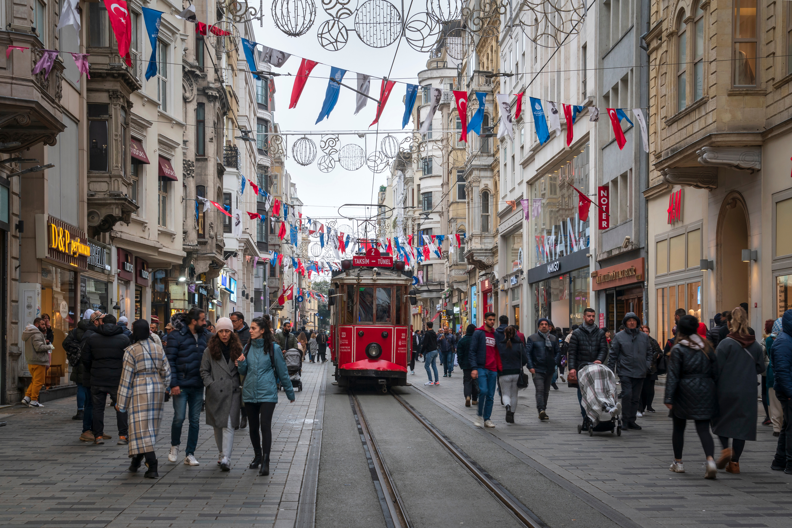 simple Istanbul experience city